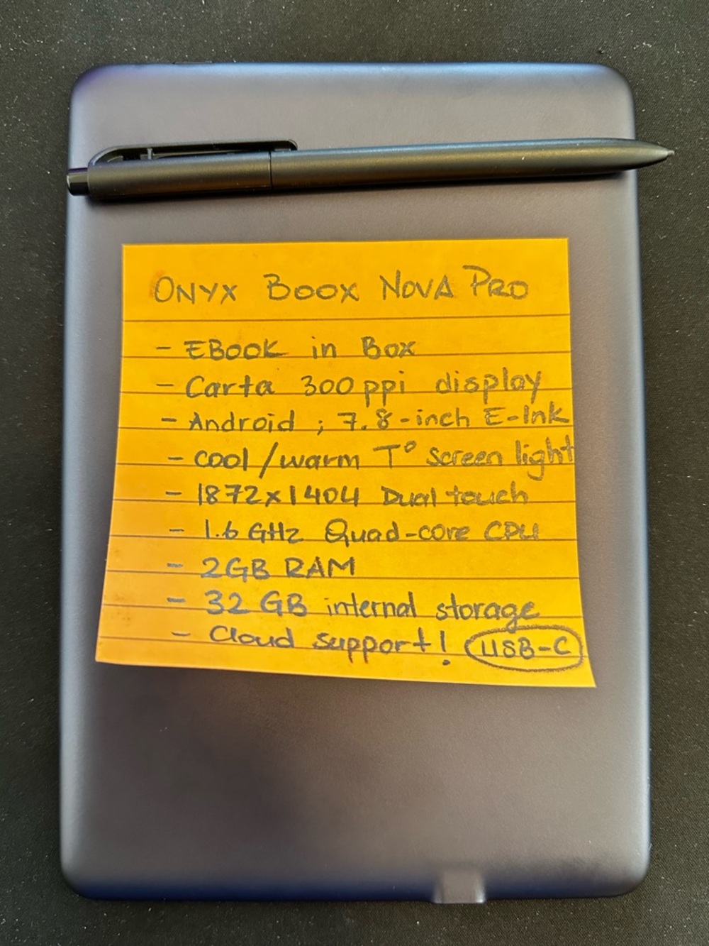 Onyx BOOX Nova Pro e-reader - Picture 2 of 7